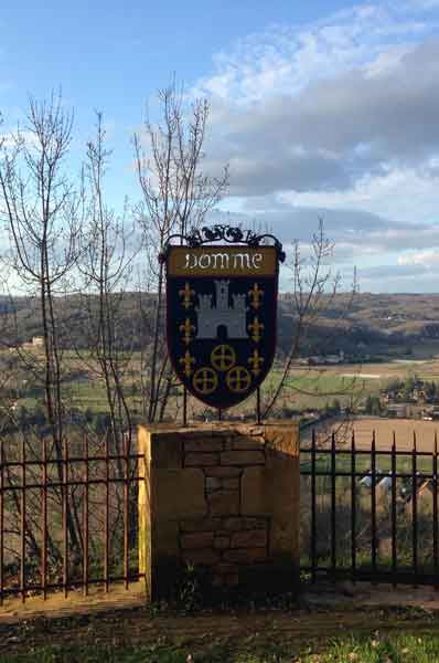 blason-domme Séjours à thème au Petit Manoir à proximité de domme